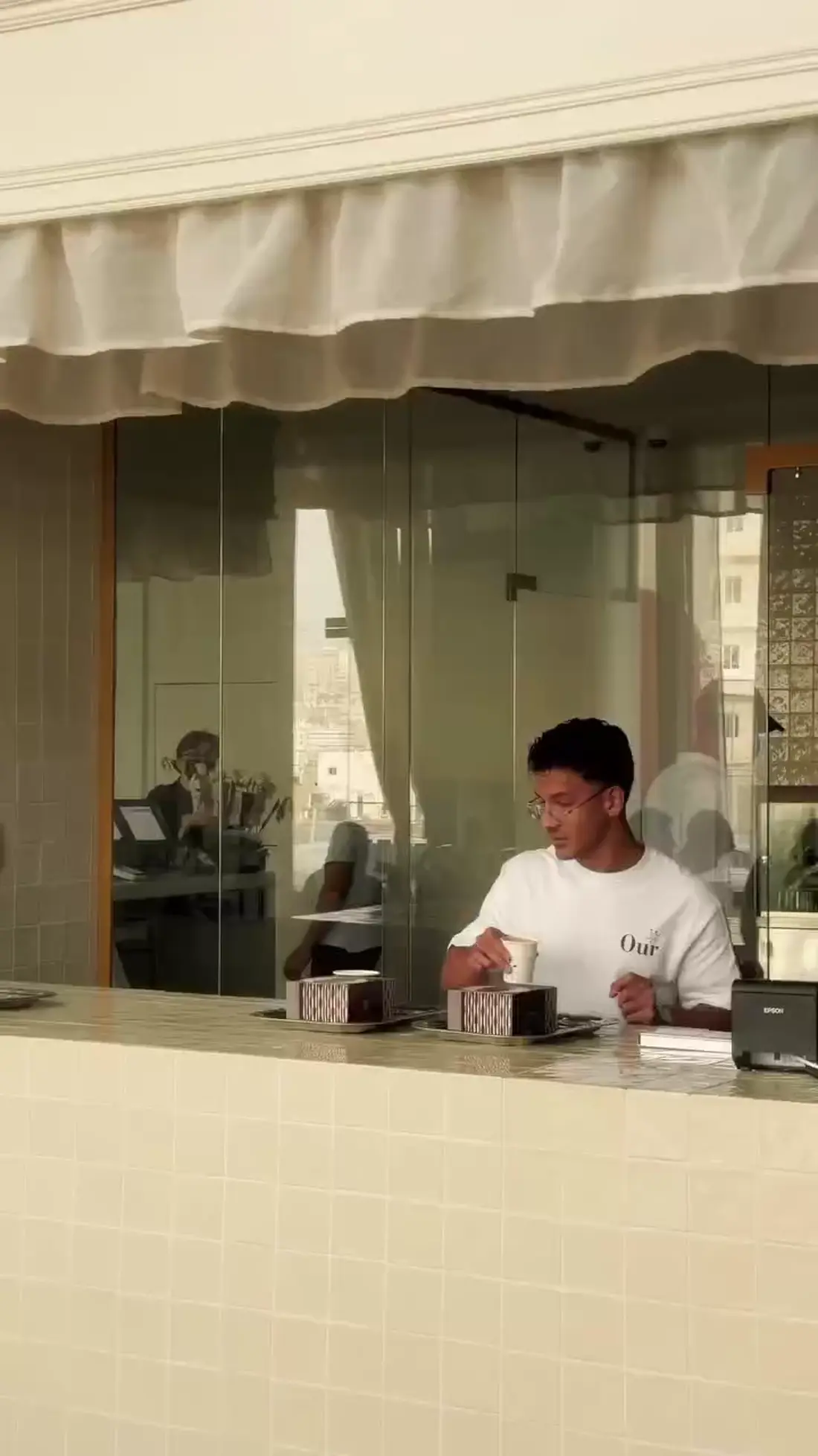 تصوير الشركات — نموذج 3 — QA Signs قطر